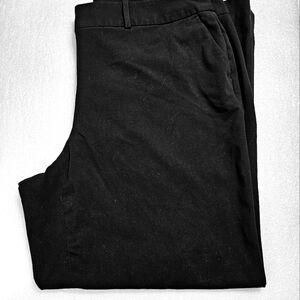 Ladies Liz Claiborne Black Dress Slacks..Pockets in front and back.